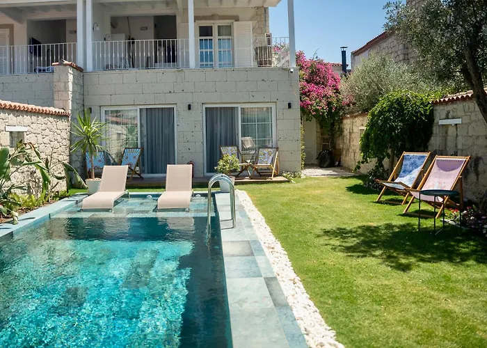 Noesta אלאקאטי